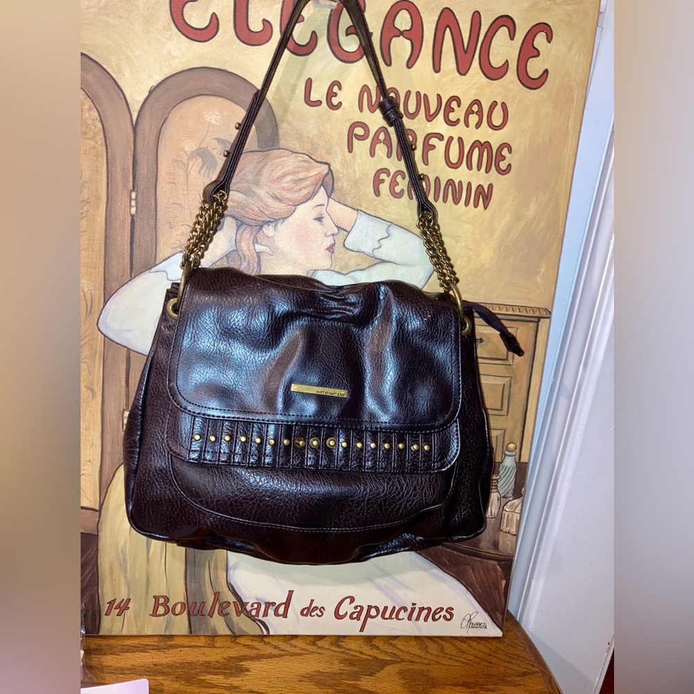 Matt & Nat Studded Pebbled Shoulder Bag with Chain Strap Detail Brown EUC
